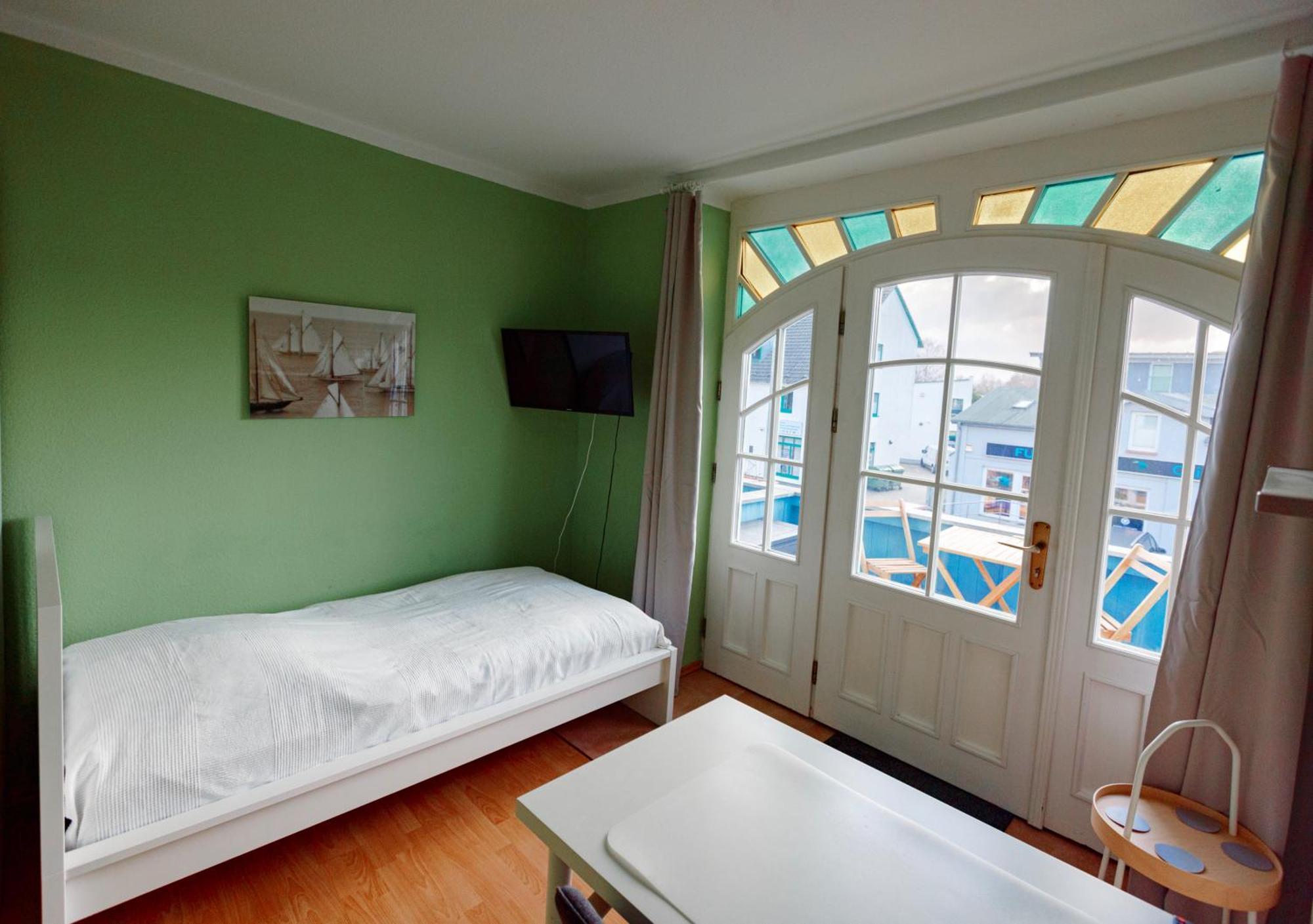 Gemuetliche Wohnung Mit Balkon Wohnung6 罗斯托克 外观 照片