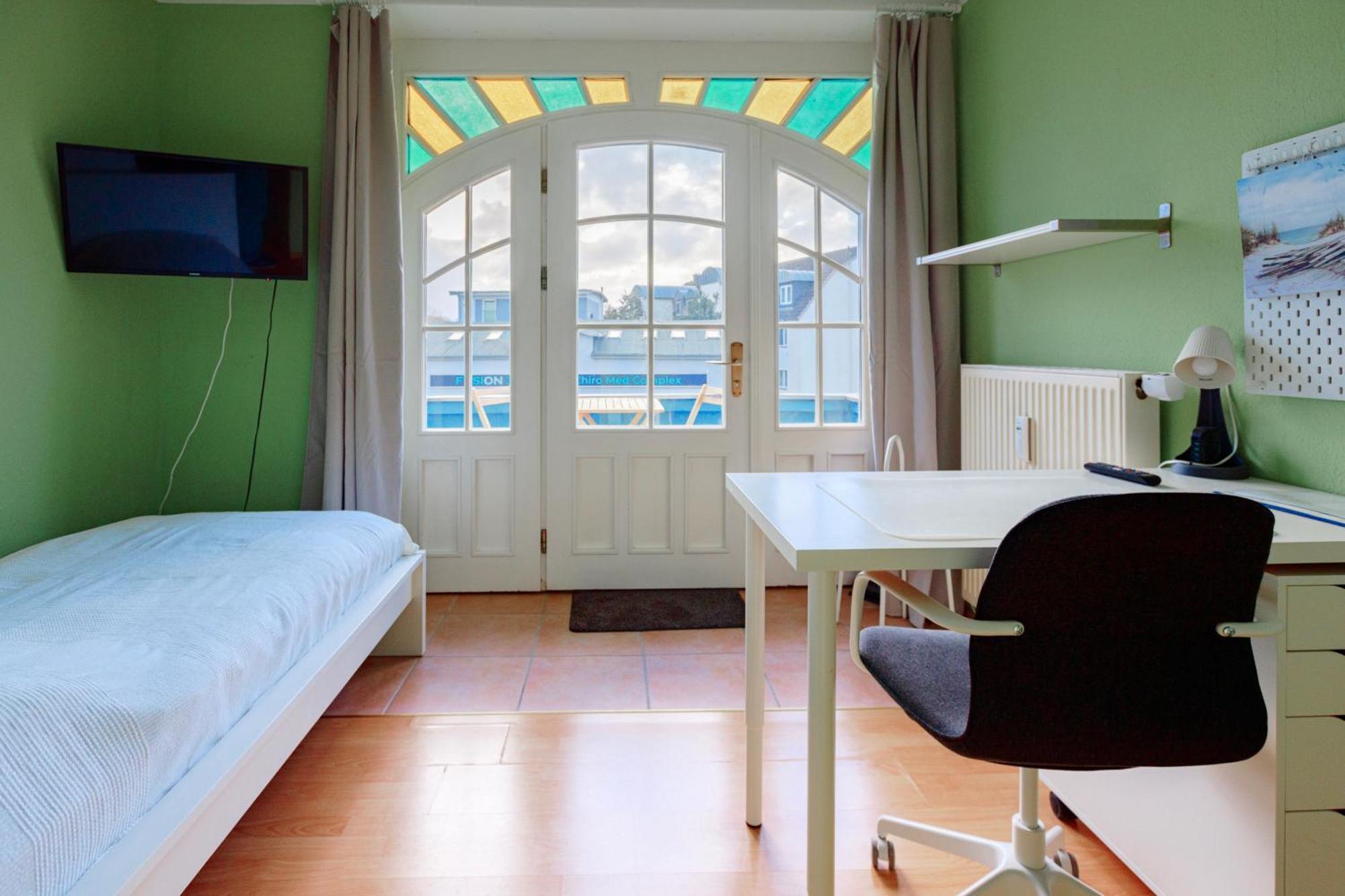 Gemuetliche Wohnung Mit Balkon Wohnung6 罗斯托克 外观 照片